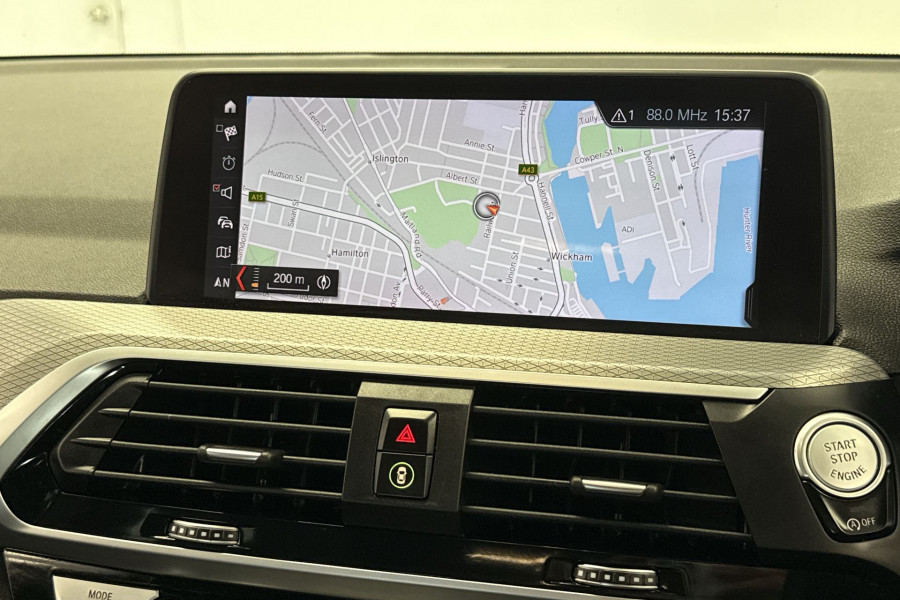 2019 BMW G01 - X3-3 xDrive30i SUV Image 8
