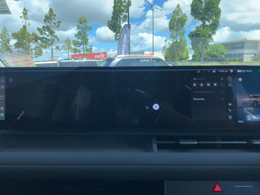 2026 Hyundai ELEXIO OE1.V1 Elite SUV Image 16