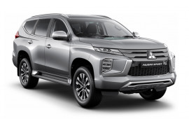Mitsubishi Pajero Sport GLS - 7 Seats QF
