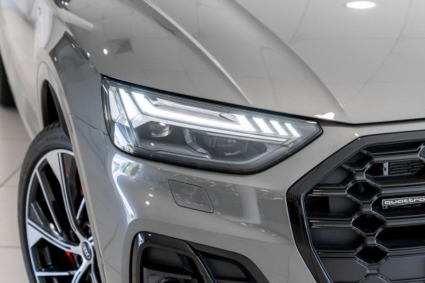 2025 Audi Q5 FY 55 TFSI e S Line SUV image 25