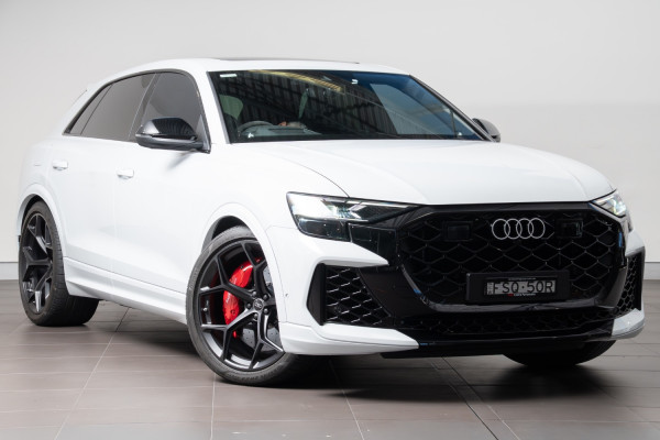 Audi RS Q8 TFSI F1