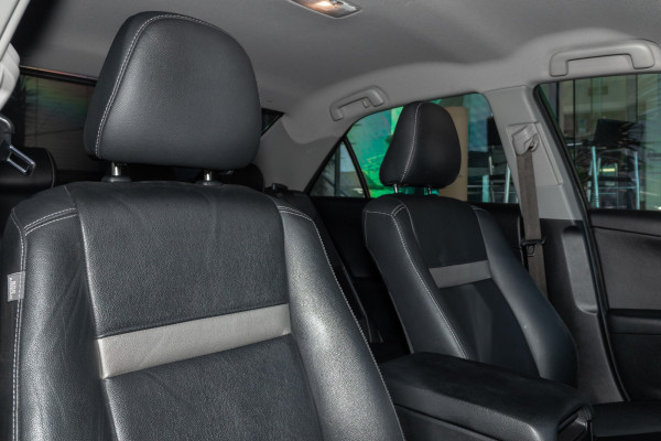 2013 Toyota Camry Hybrid AVV50R HL Sedan Image 10