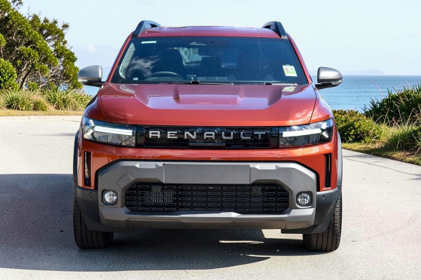 2025 Renault Duster X1311 Techno  SUV Image 2