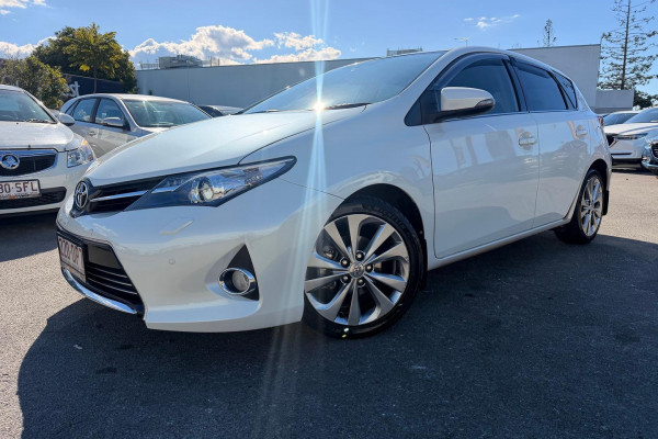 2014 Toyota Corolla ZRE182R Levin ZR Hatch Image 2