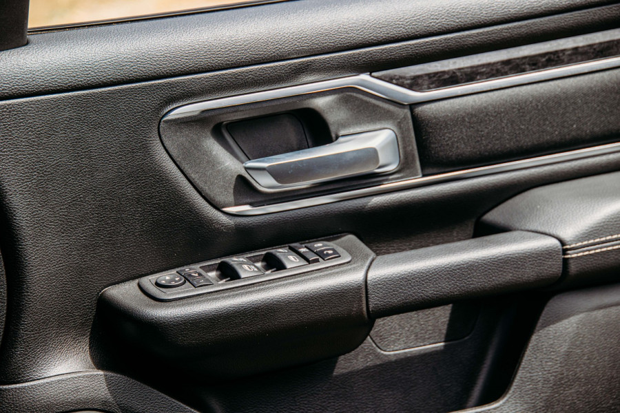 2023 MY24 Ram 1500 DT Big Horn Ute Image 24