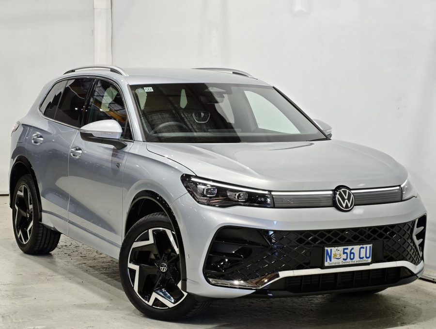 2025 Volkswagen Tiguan CT 150TSI R-Line SUV Image 2