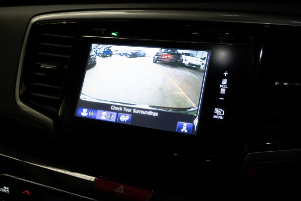2018 Honda Odyssey 5th Gen VTi-L SUV Image 13