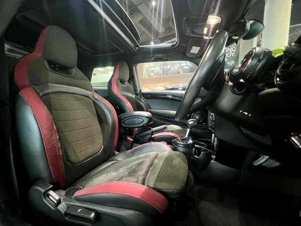 2015 MINI Cooper F56 John Cooper Works Hatch image 12