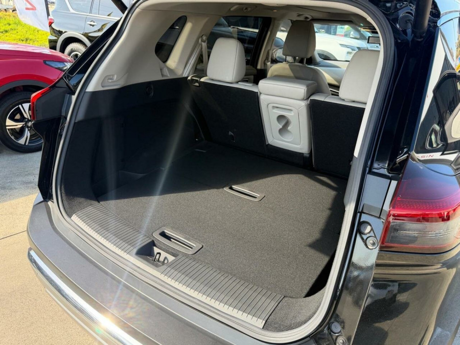 2023 Nissan X-Trail T33 Ti e-POWER SUV Image 17