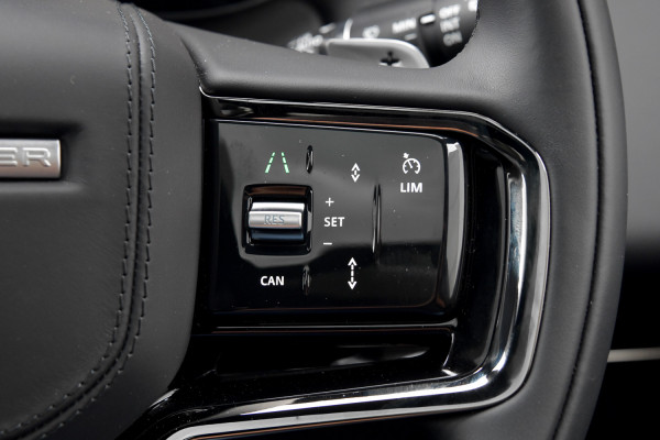 2025 Land Rover Range Rover Sport L461 D350 Dynamic HSE SUV image 17