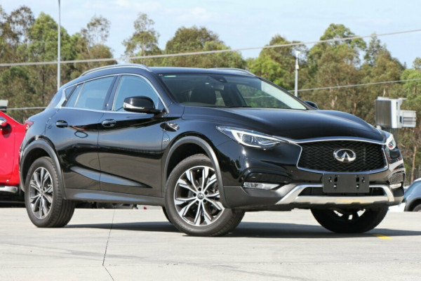 Infiniti QX30 GT D-CT AWD H15