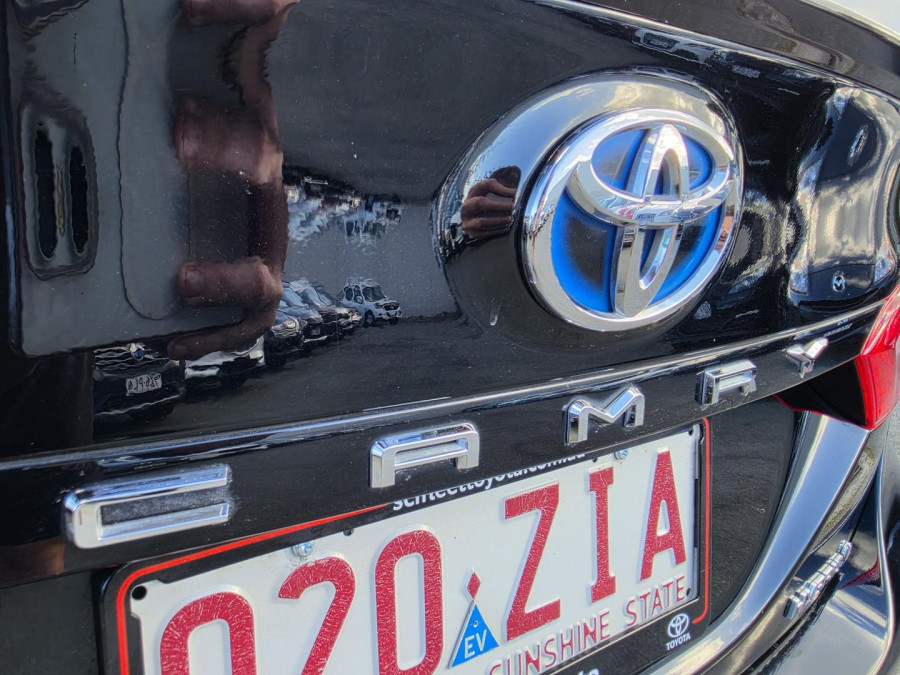2019 Toyota Camry AXVH71R SL Sedan Image 13