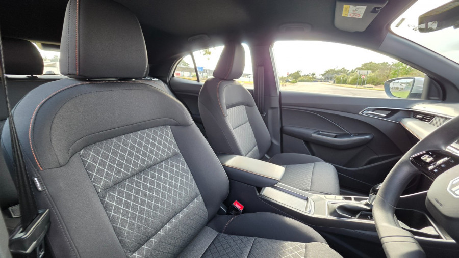 2026 MG MG3 ZP22 Vibe Hatch Image 2