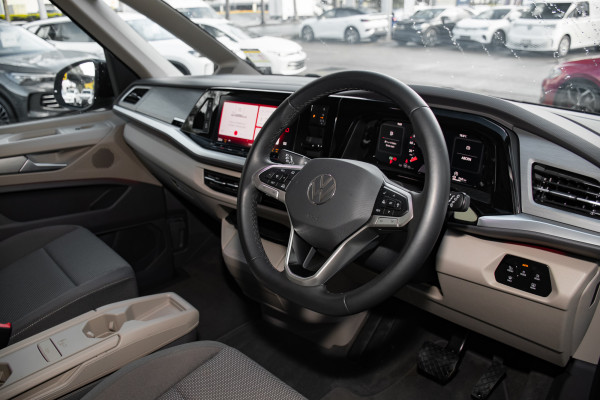 2025 MY26 Volkswagen Multivan T7 TDI360 Life LWB People Mover Image 6