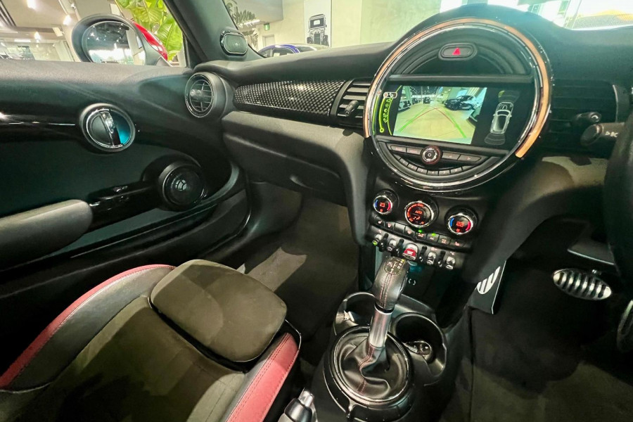 2015 MINI Cooper F56 John Cooper Works Hatch