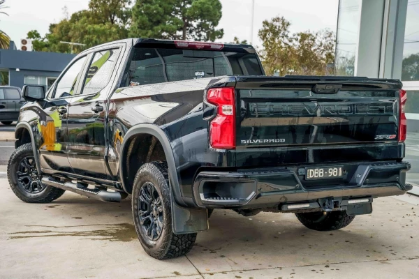 2024 Chevrolet Silverado T1 1500 ZR2 W/Tech Pack Ute Image 2