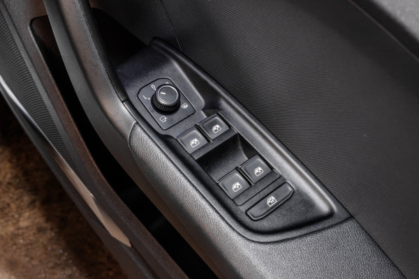 2020 Audi A1 GB 40 TFSI S line Hatch image 18