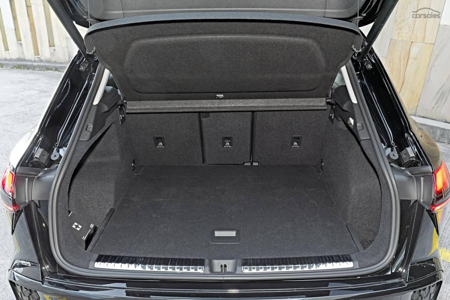 2026 Audi Q3 FJ TFSI 110kW SUV