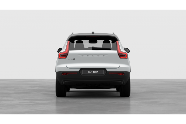 2026 Volvo EX40  Ultra Twin Motor Performance SUV Image 4