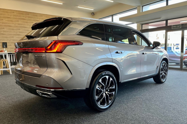 2026 MY25 MG QS IS31 Excite SUV Image 2