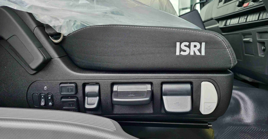 2025 Isuzu FYJ 320-355 AT R67 Cab Chassis Image 9