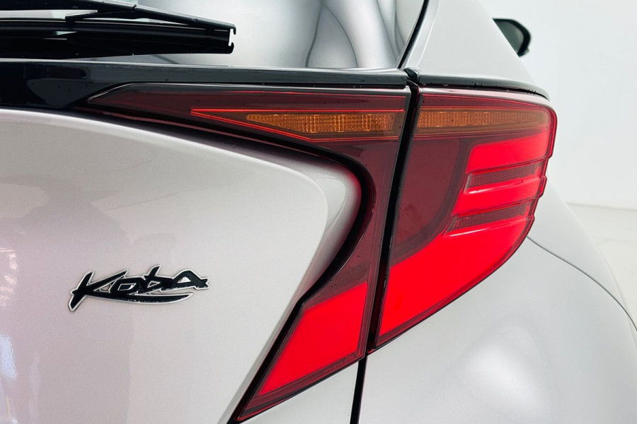 2020 Toyota C-HR NGX Koba SUV Image 12