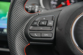 2025 MG ZST S13 Vibe SUV