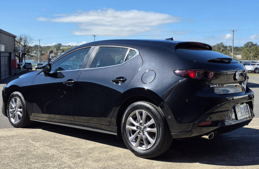 2020 Mazda 3 BP Series G20 Pure Hatch Image 3