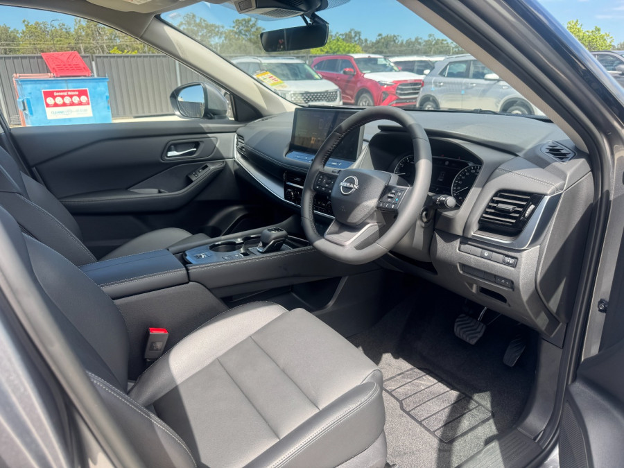 2026 Nissan X-Trail T33 ST-L SUV Image 9