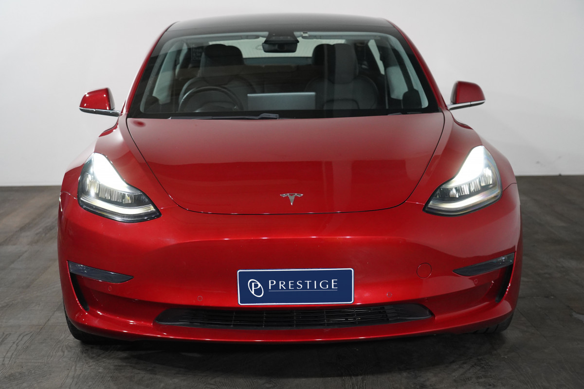 2020 Tesla Model 3 3 Performance Sedan Image 3
