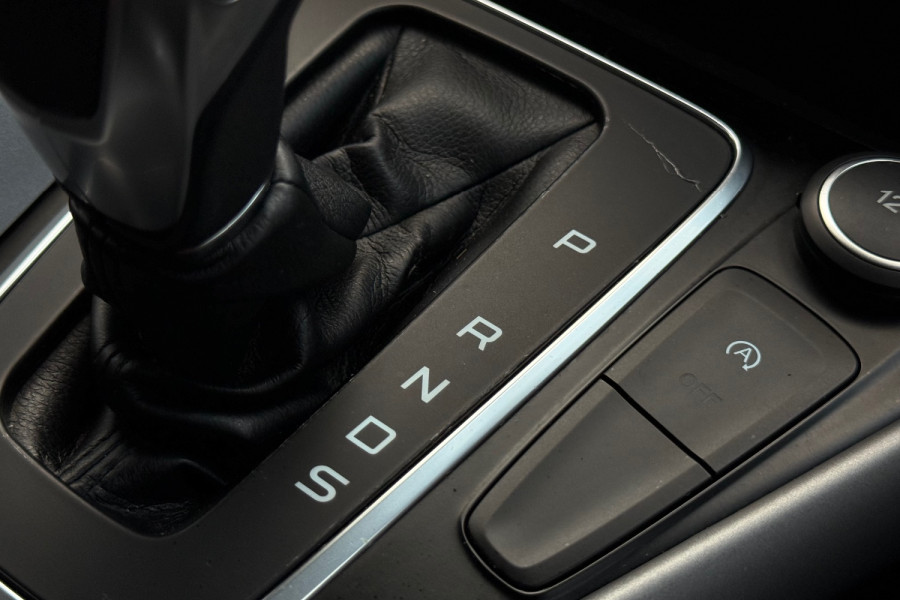 2016 Ford Focus LZ Sport Hatch Image 14