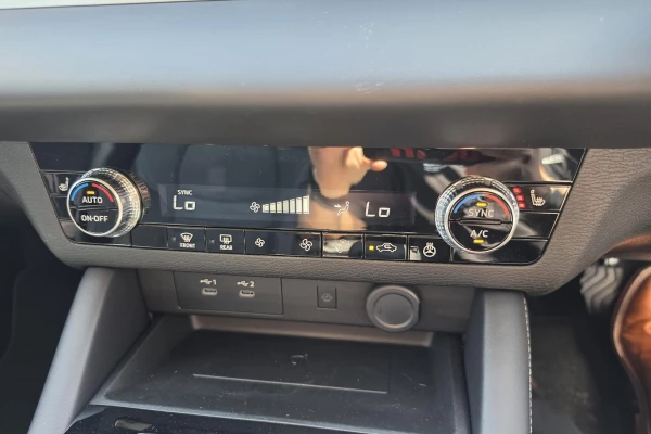 2026 MY25 Mitsubishi Outlander ZM Aspire SUV Image 25