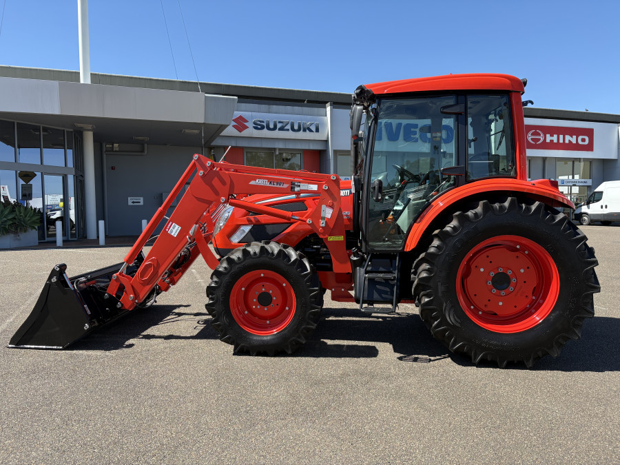 2025 Kioti PX1052C CAB TRACTOR w/ LOADER & BUCKET  PX1052C Tractors Image 6