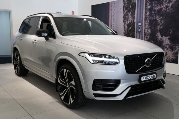 2024 MY25 Volvo XC90 L Series Ultra T8 Plug-In Hybrid SUV Image 4