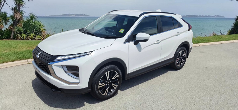 2024 Mitsubishi Eclipse Cross YB LS SUV Image 3