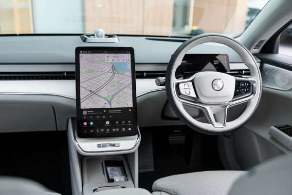 2025 MY26 Volvo ES90  Ultra Single Motor Sedan Image 15