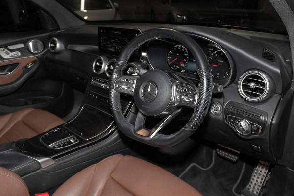 2021 Mercedes-Benz GLC-Class C253 GLC300 SUV image 6