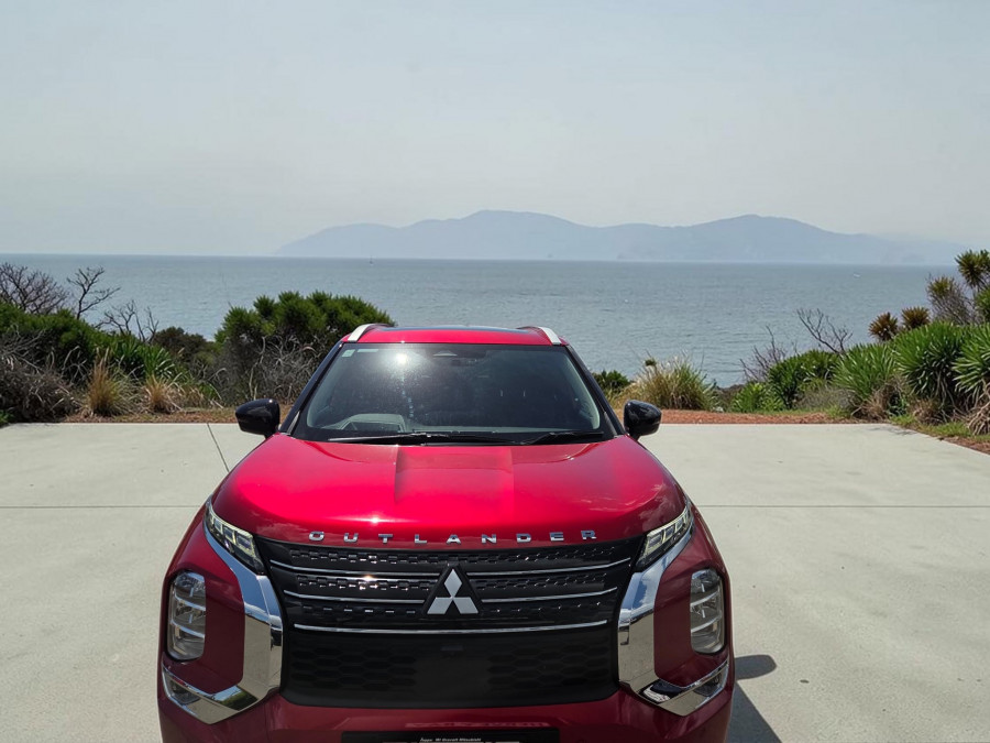 2022 MY22.5 Mitsubishi Outlander ZM Exceed SUV Image 2