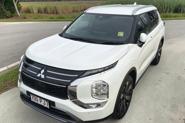 2025 Mitsubishi Outlander ZM Aspire SUV Image 3