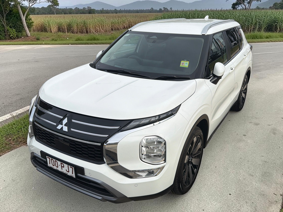 2025 Mitsubishi Outlander ZM Aspire SUV Image 3