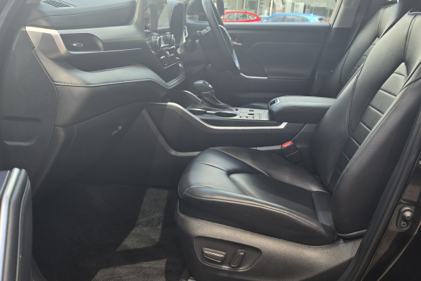 2023 Toyota Kluger AXUH78R GXL SUV Image 9