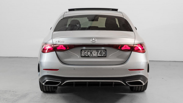 2026 Mercedes-Benz E-Class W214 E300 Sedan image 3