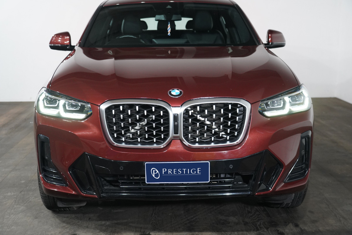 2022 BMW X4 Xdrive30i M Sport Coupe Image 3