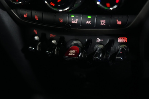 2021 MINI Countryman C Classic SUV image 19