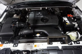 2016 Mitsubishi Pajero NX Turbo GLS Suv