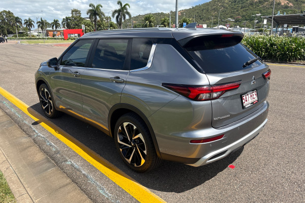 2023 Mitsubishi Outlander ZM Aspire SUV Image 5