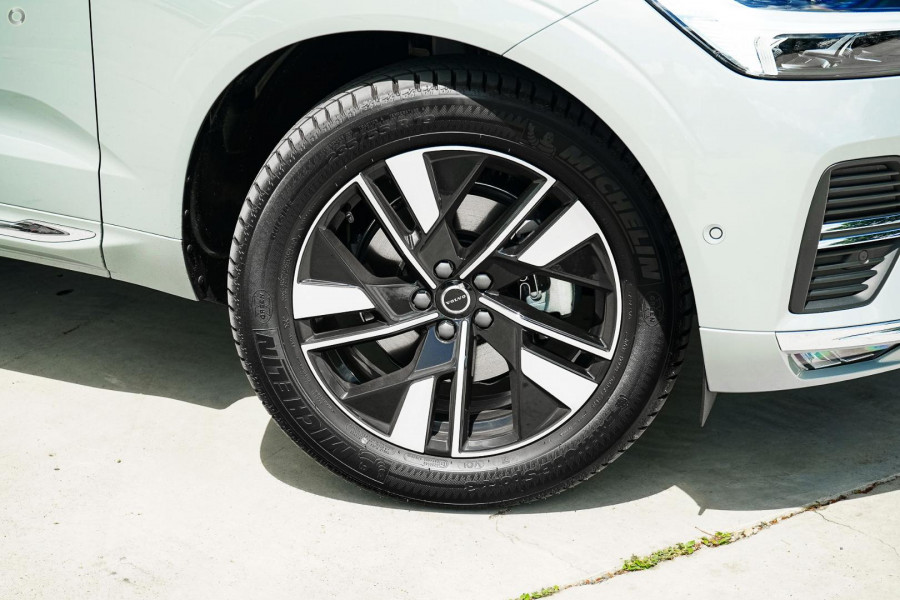 2025 MY26 Volvo XC60 UZ Plus B5 Bright SUV Image 15