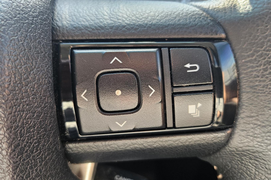 2017 Toyota Fortuner GUN156R Crusade SUV Image 25