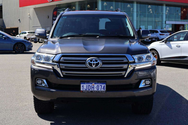 2016 Toyota LandCruiser VDJ200R VX SUV Image 4