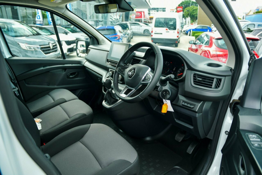 2024 Renault Trafic X82 Pro Van Image 10